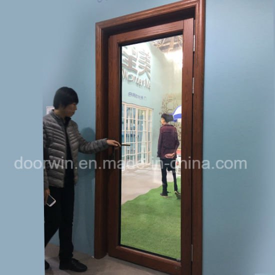American and European Style Solid Oak Wood Entrance Door - China Entrance Door, Wooden Door — product image 0