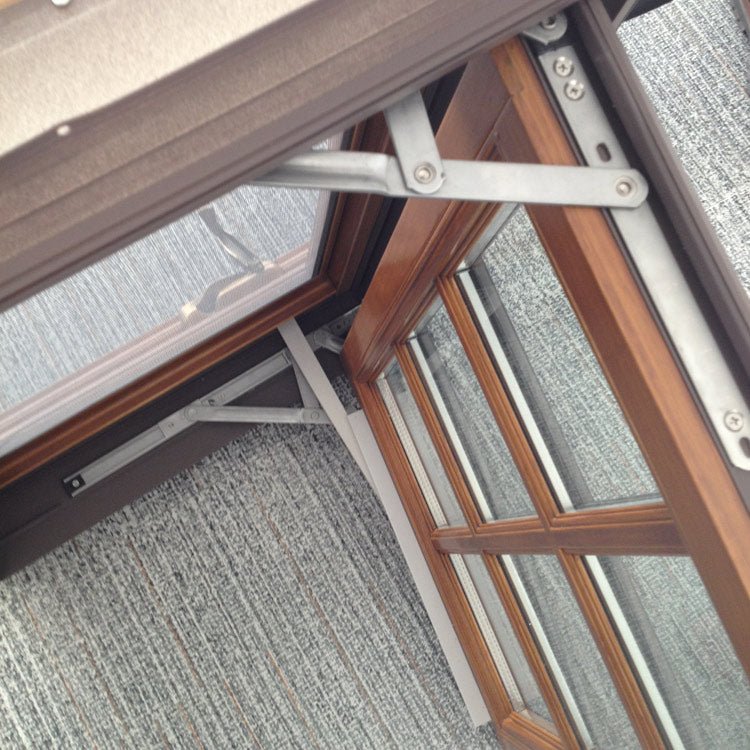 crank open window with fixed fly screen — product image 5