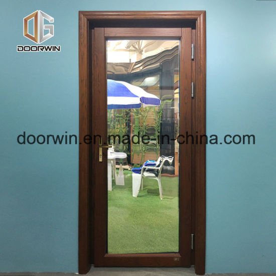 Pine Oak Wood Entrance Door with Glass - China Modern Entry Door, Outside Front Doors — product image 0