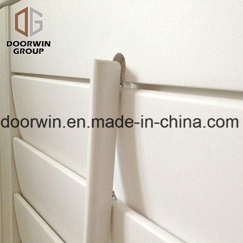 Pine Wooden Shutter Window - China Solid Wood Window, Wooden Window Manufacturer — product image 0